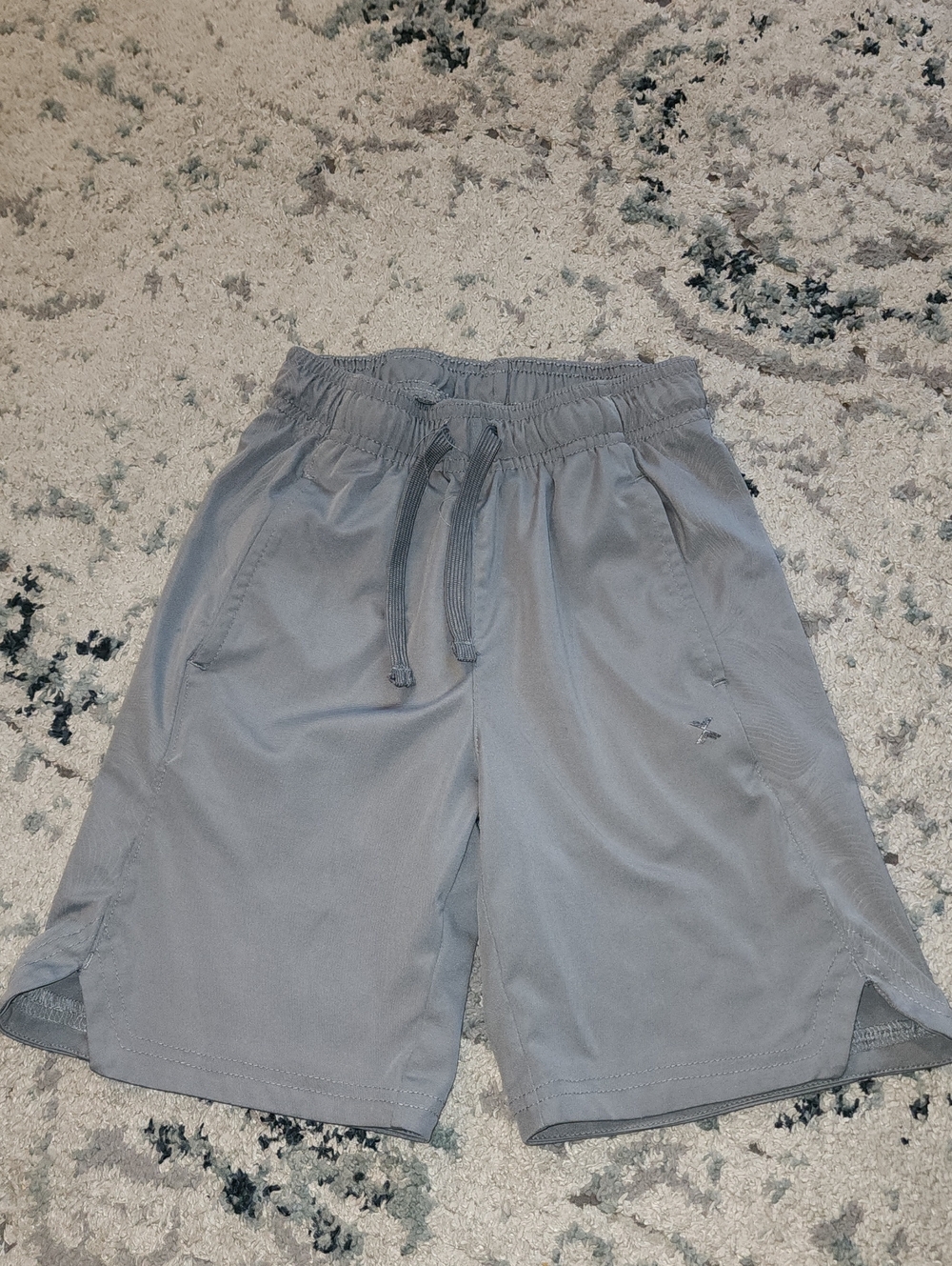 Xersion Boys Light Gray Athletic Pull-On Shorts